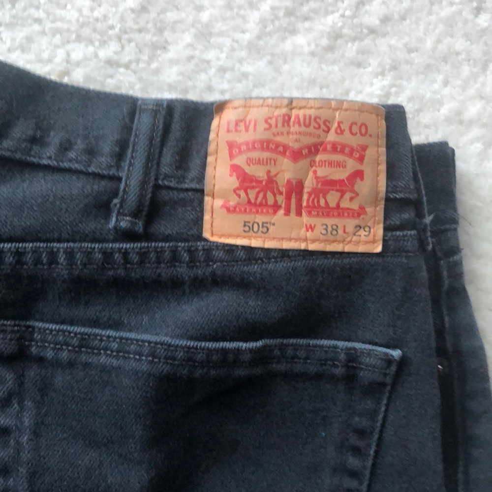 Levi’s 505 MENS 38X29 Black Lightly Worn excellent condition